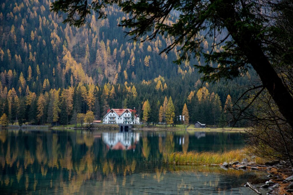 House by a lake - insurance PR